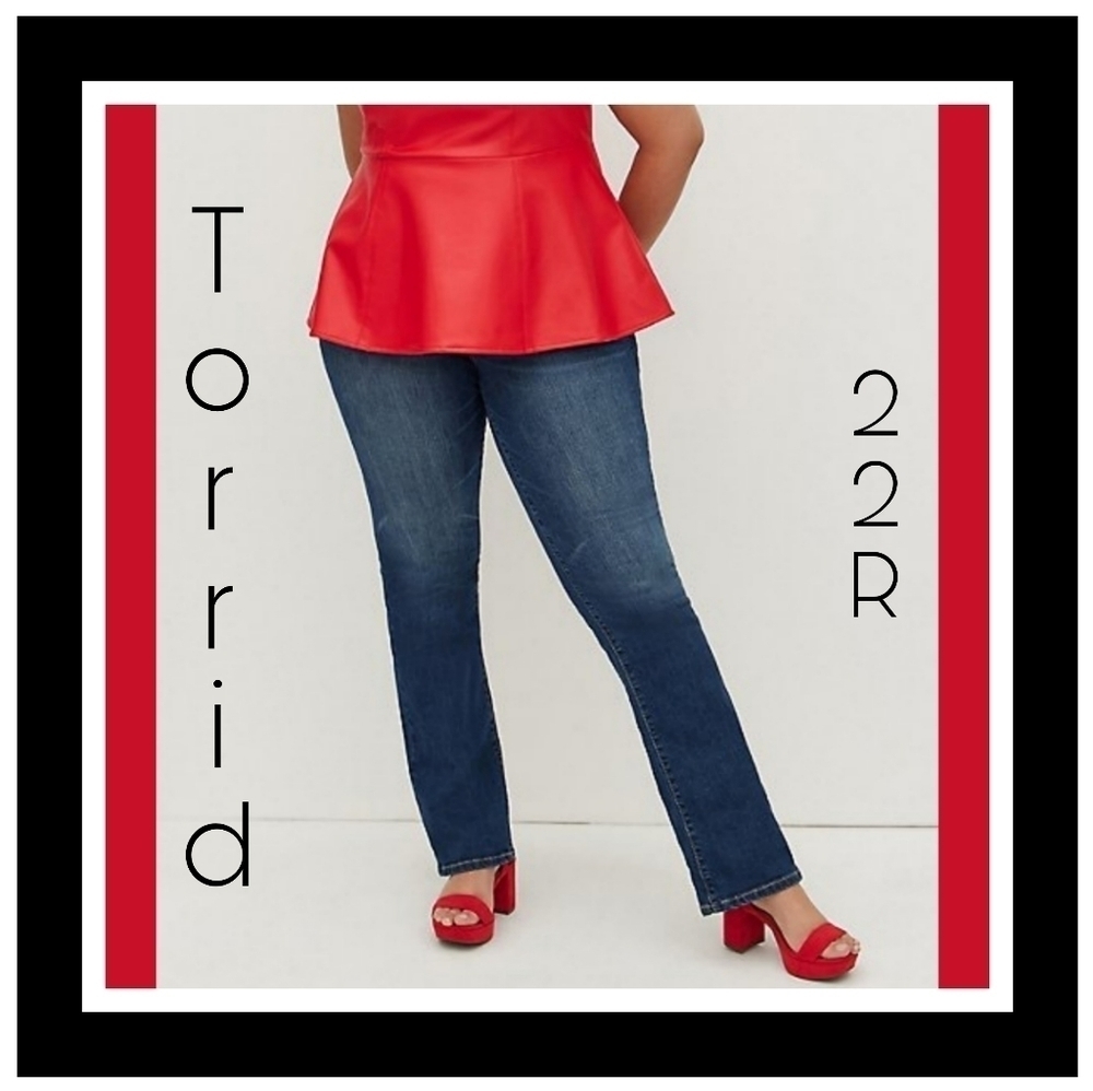 NWT Torrid Mid Rise Stretch Bootcut Jeans size 22 Vintage Stretch Blue Jeans
